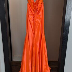 Alyce Paris 61674 mermaid cut gown